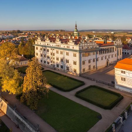 Zamecky Hostel Литомишль Экстерьер фото