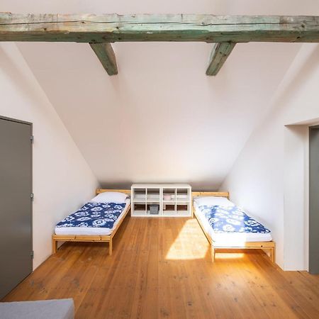 Zamecky Hostel Литомишль Номер фото