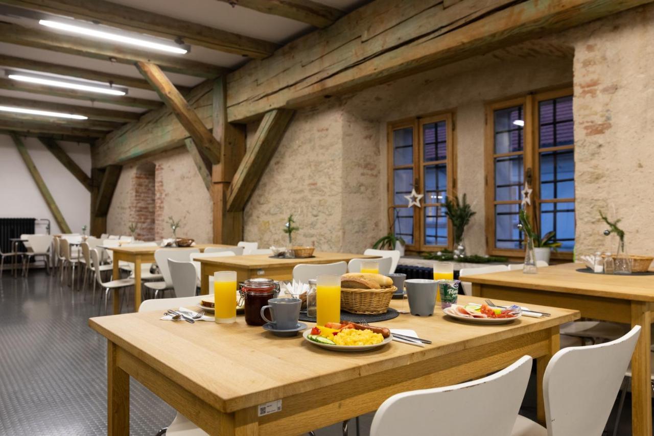 Zamecky Hostel Литомишль Экстерьер фото