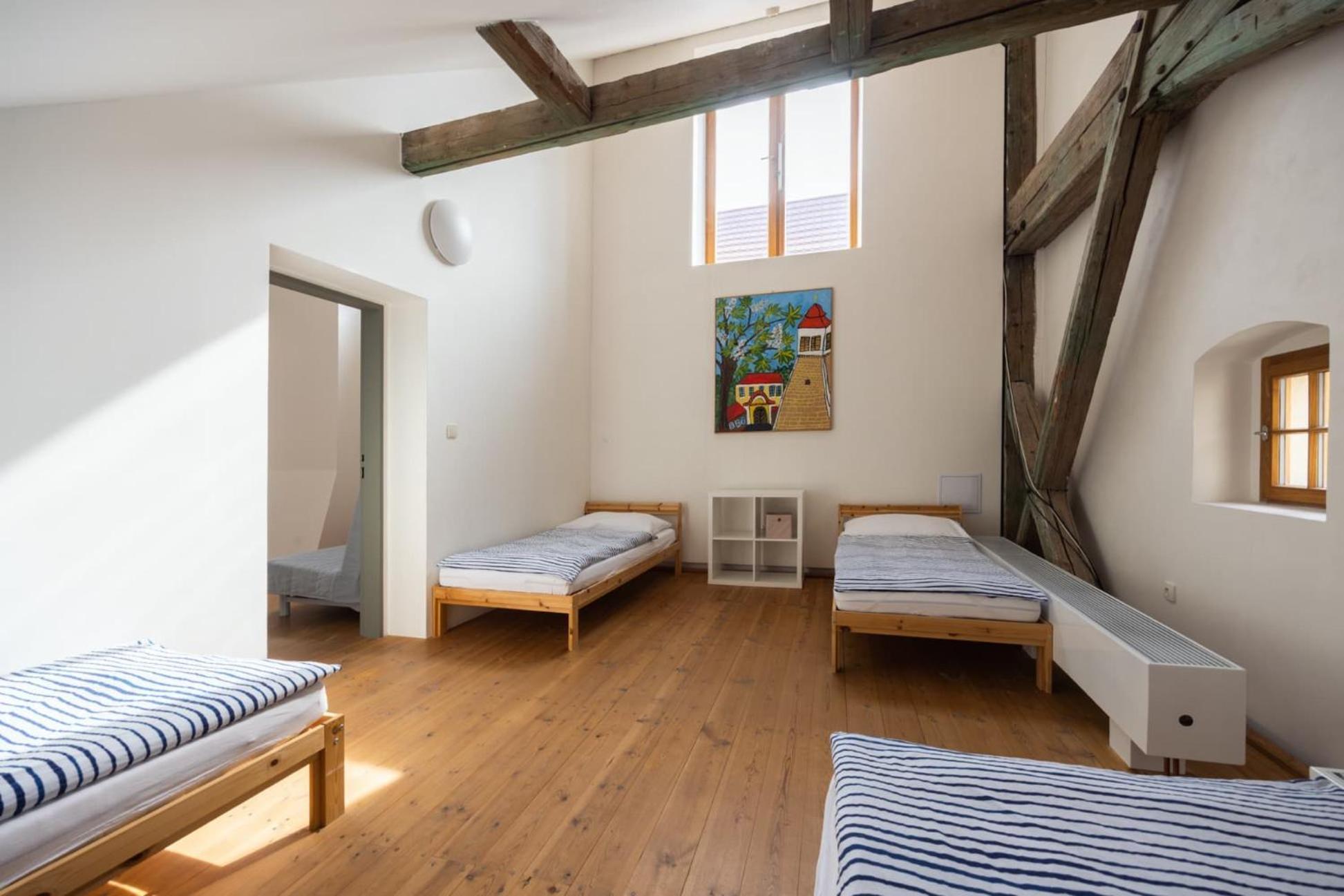 Zamecky Hostel Литомишль Экстерьер фото