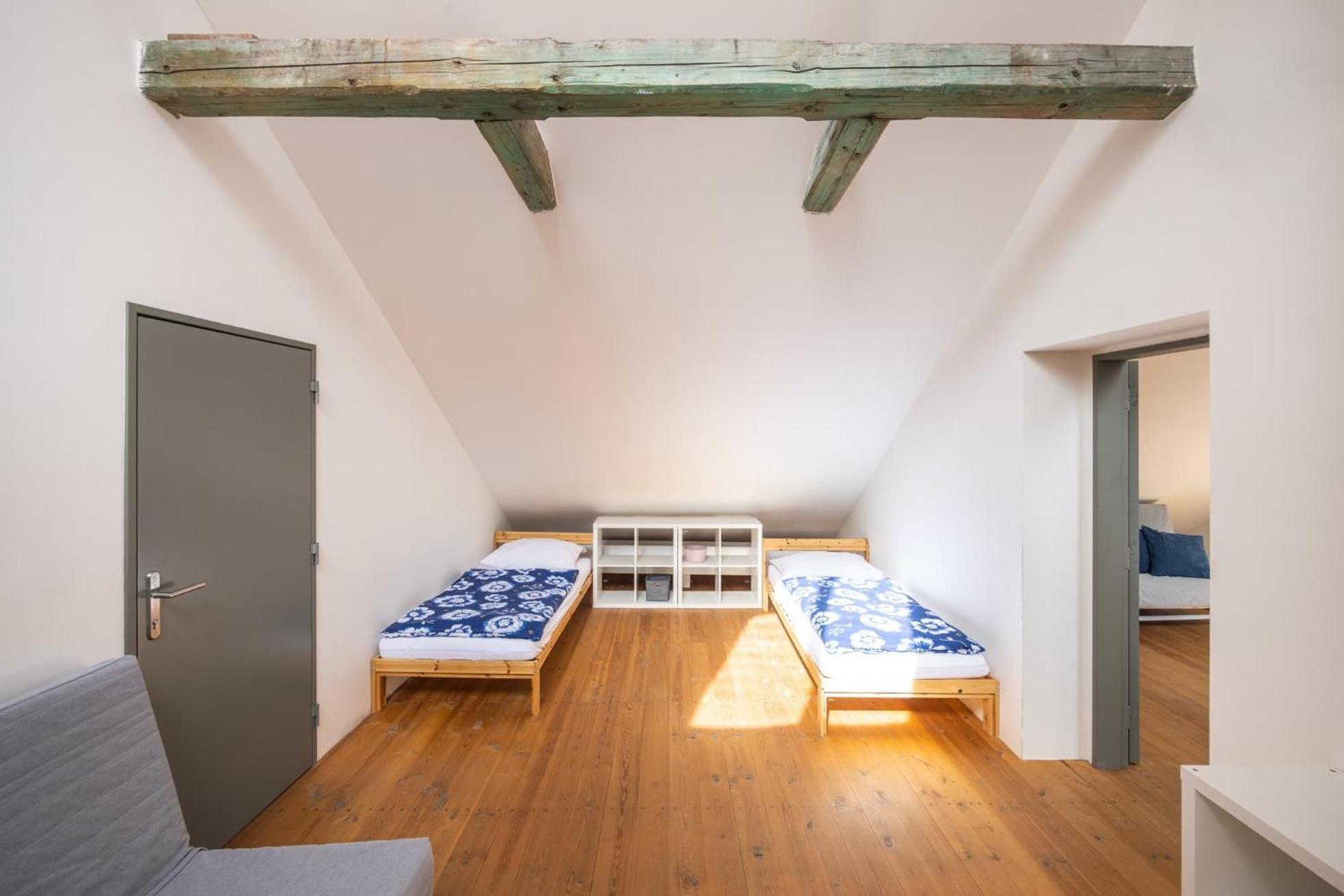 Zamecky Hostel Литомишль Номер фото